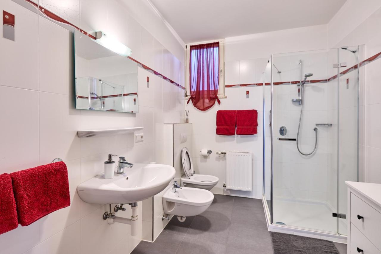Apartmenthaus Haringer Novacella ภายนอก รูปภาพ