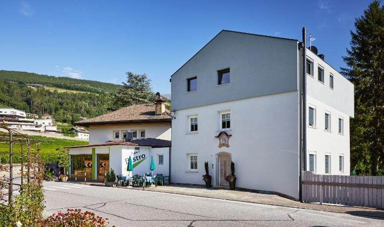 Apartmenthaus Haringer Novacella ภายนอก รูปภาพ