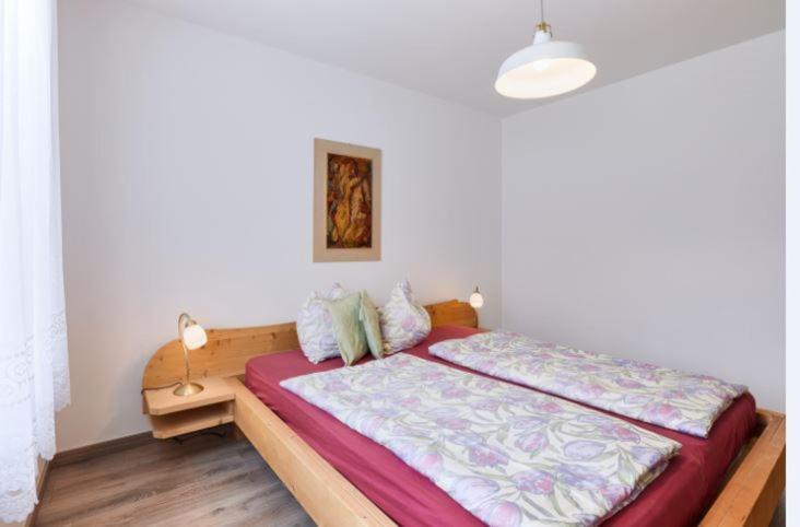 Apartmenthaus Haringer Novacella ภายนอก รูปภาพ